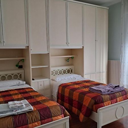 Roses House Apartment Porto San Giorgio Exterior foto